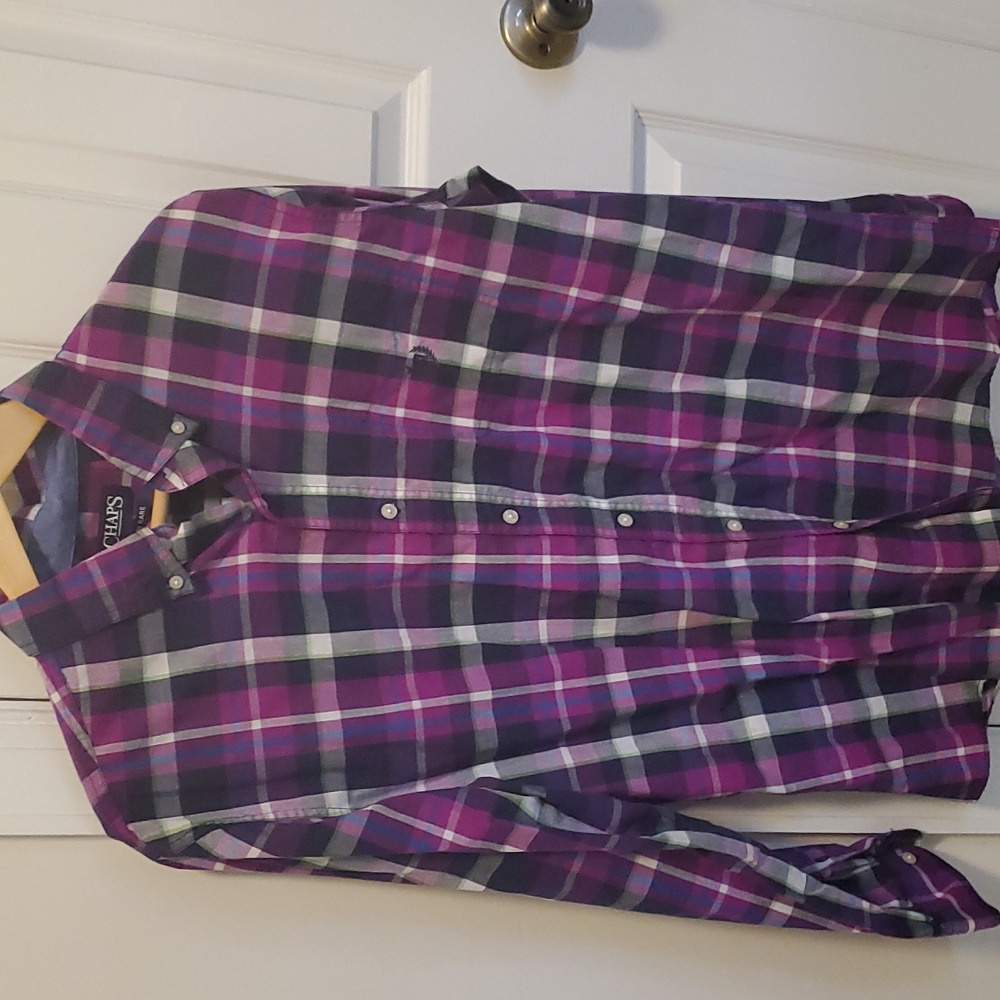 CHAPS long sleeve button down